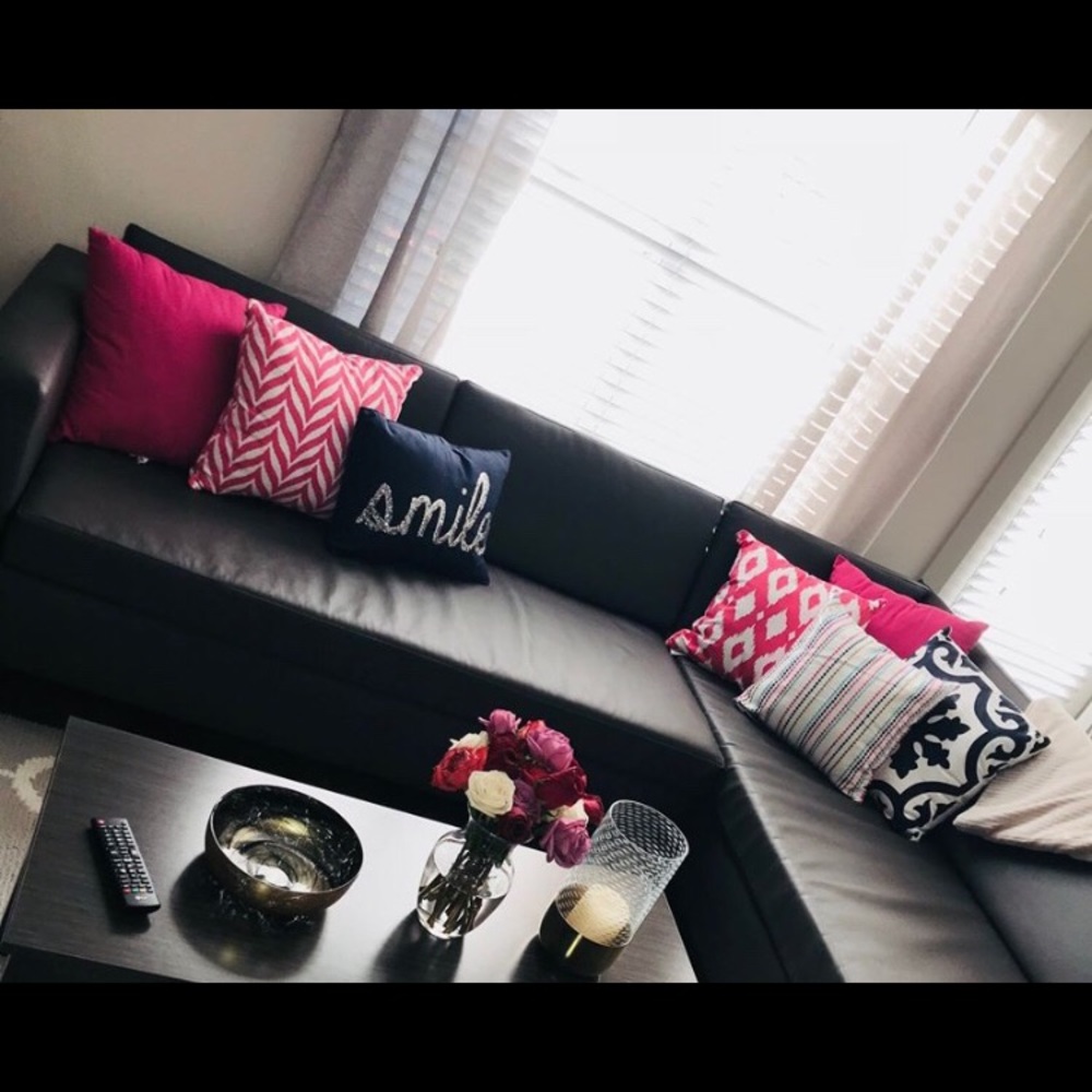 All decorative pillows